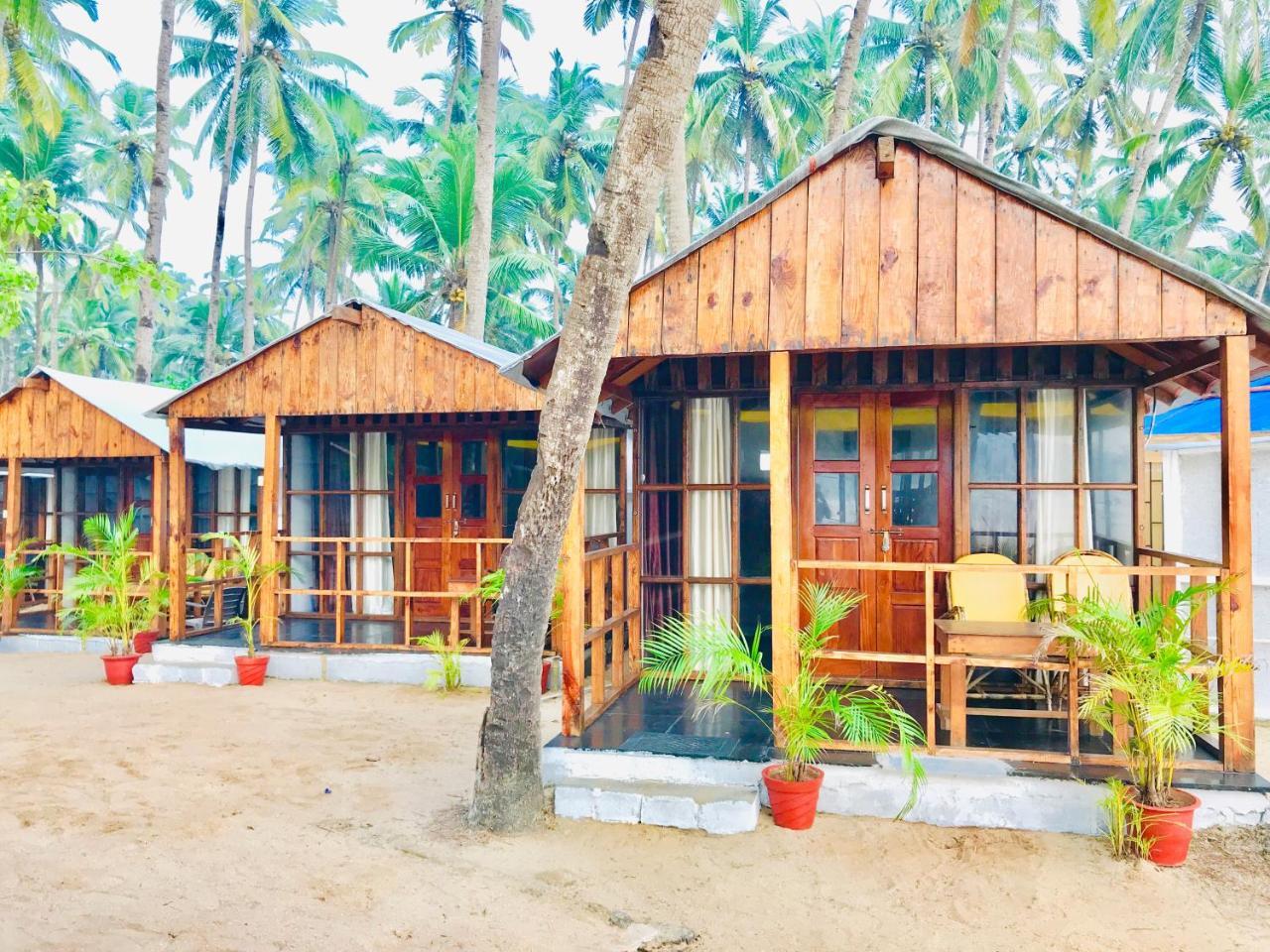 Roundcube Beach Bungalows ปาโลเลม ภายนอก รูปภาพ
